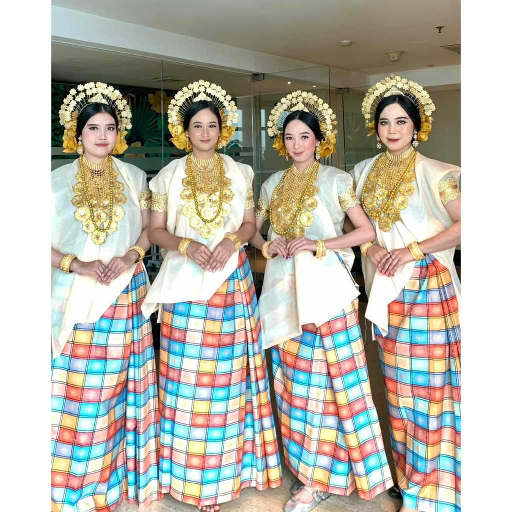 Sarung Bugis, Sarung Adat Makasar / Sarung Baju Bodo / Sarung Kotak Khas Makasar