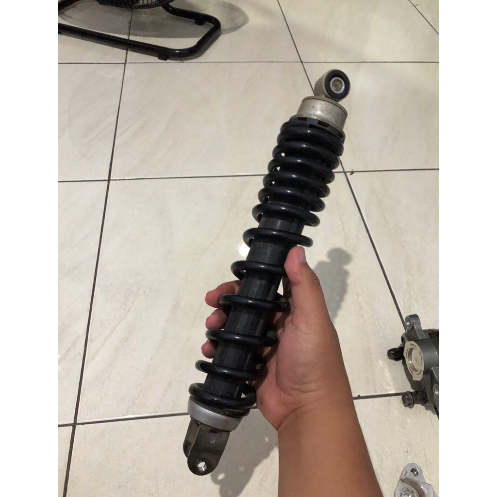 Shock Belakang original vario 125 KZR