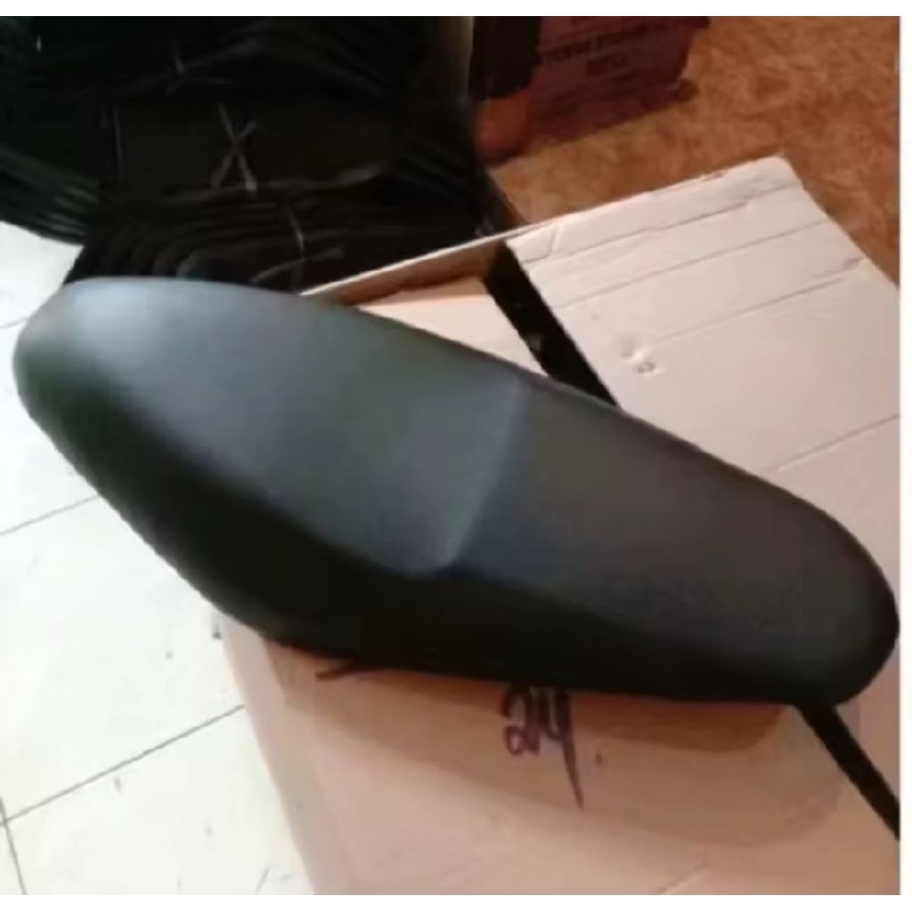 Jok Motor Xeon Gt 125/Xeon Rc/Xeon Karbu Original Copotan