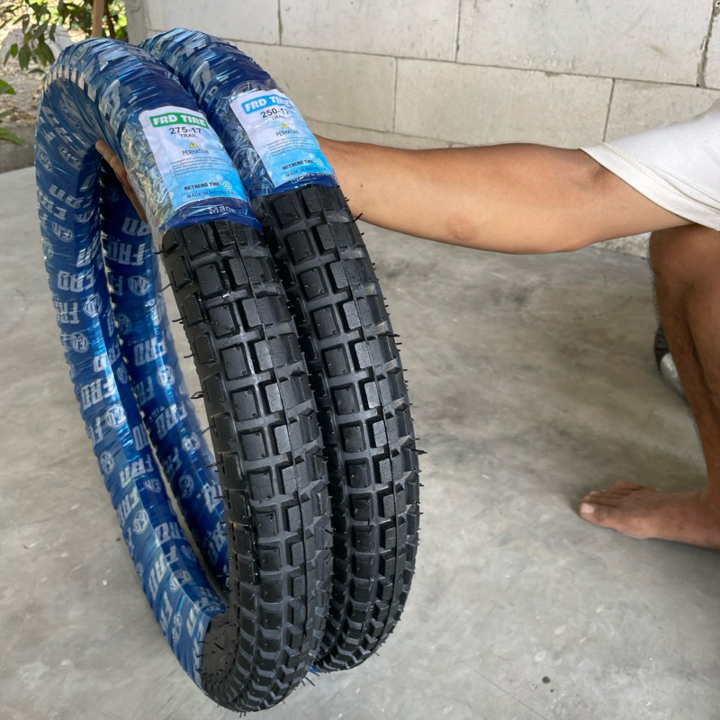 PAKET HEMAT SEPASANG BAN MOTOR SEMI TRAIL RING 17 DEPAN BELAKANG (250,275)17