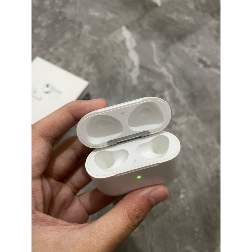 (BODY CASE ONLY) Airpods 3rd Generation 100% Original Second