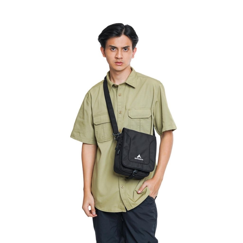 Eiger Tas Selempang Transform Pouch 01 1F