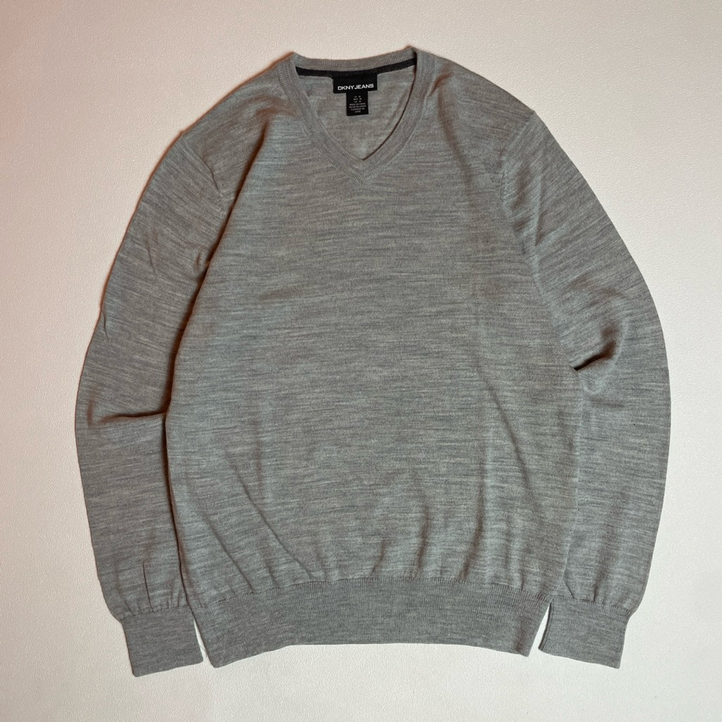 DKNY JEANS KNIT V-NECK