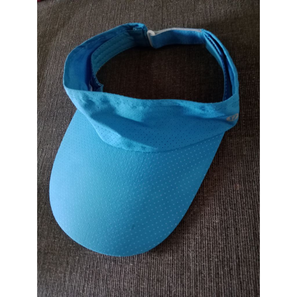 Lululemon Visor Hat preloved