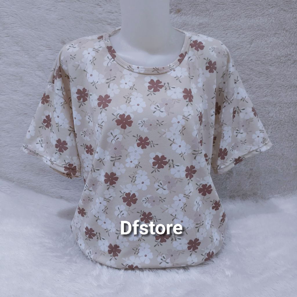 Kaos Atasan Wanita Ukuran Jumbo Motif Bunga Kembang