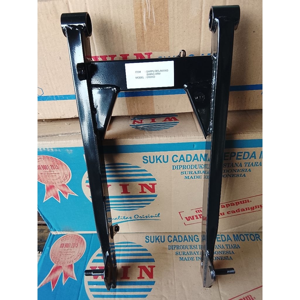 SASIS/SWING ARM HONDA GRAND/LEGENDA KUALITAS BAGUS WIN PRODUK.