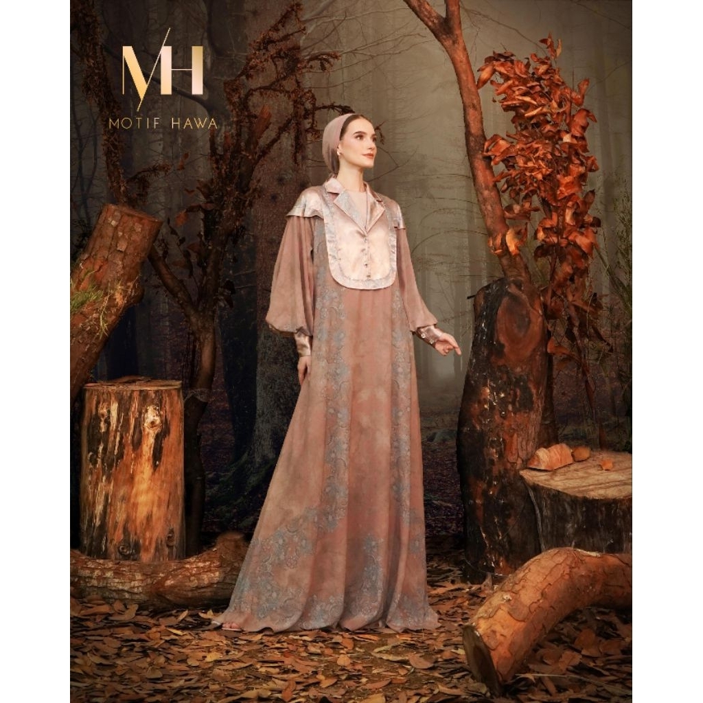 Motif Hawa Botanical Dress