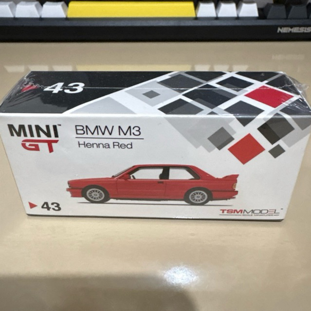Mini GT BMW M3 Henna Red
