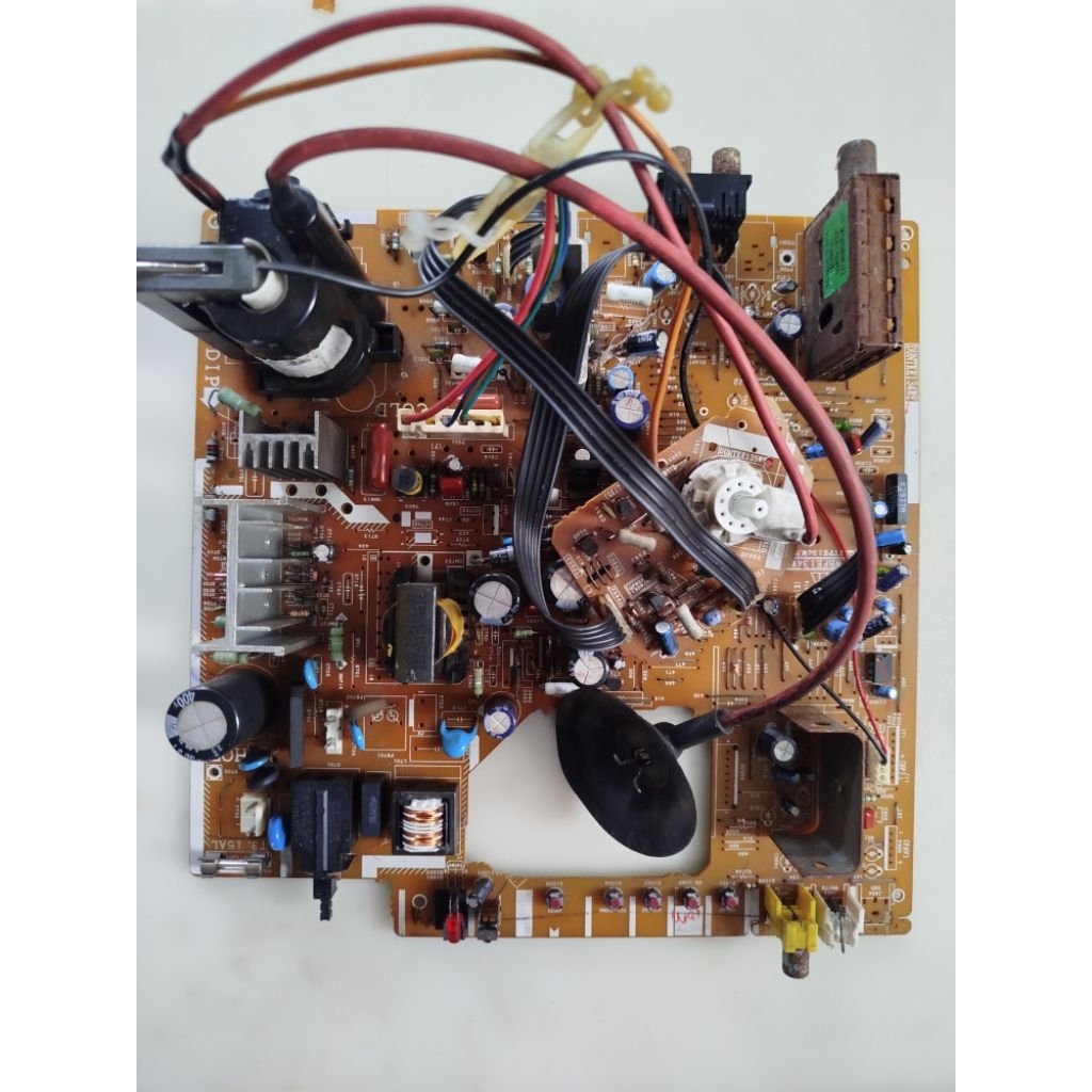 Mesin tv sharp crt