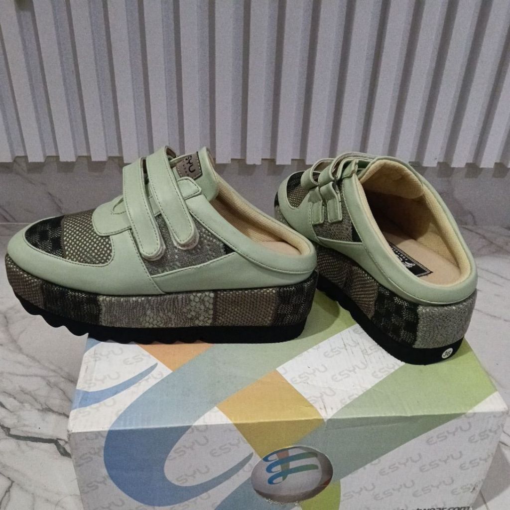 Sepatu Esyu Gemala Slipper ORIGINAL Esyu