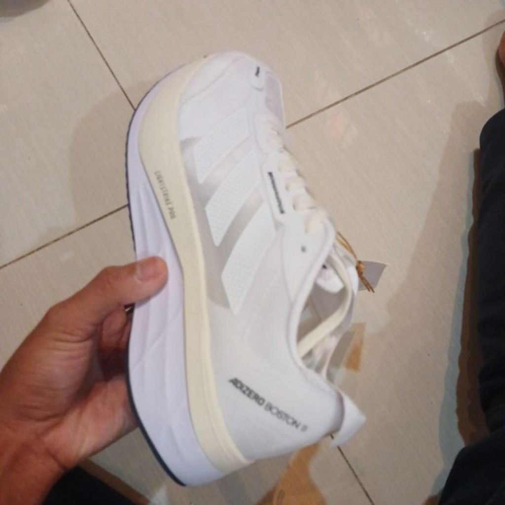 BOSTON 11 UK.40.41.44