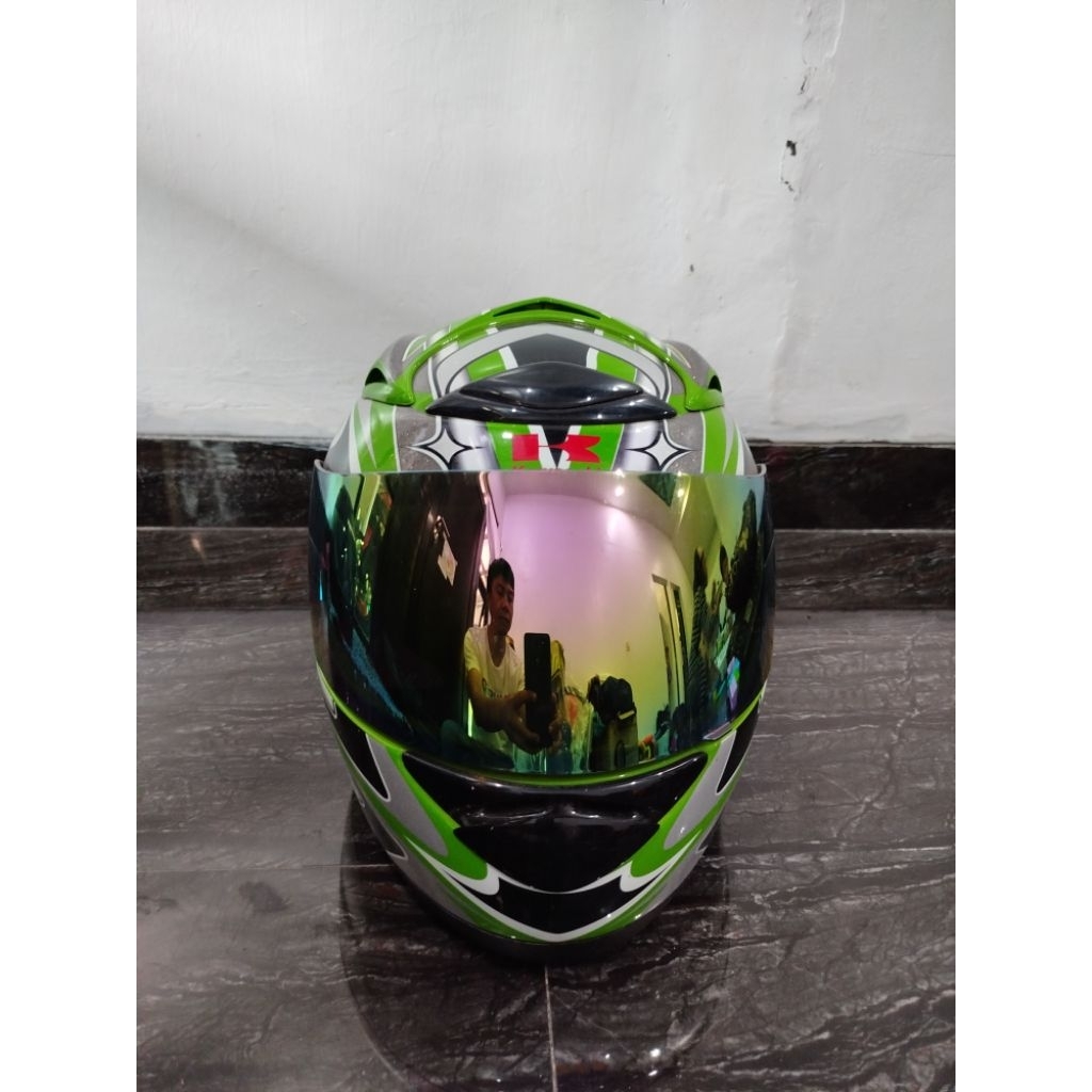 Helm bekas original  kawasaki Limited edition  size L