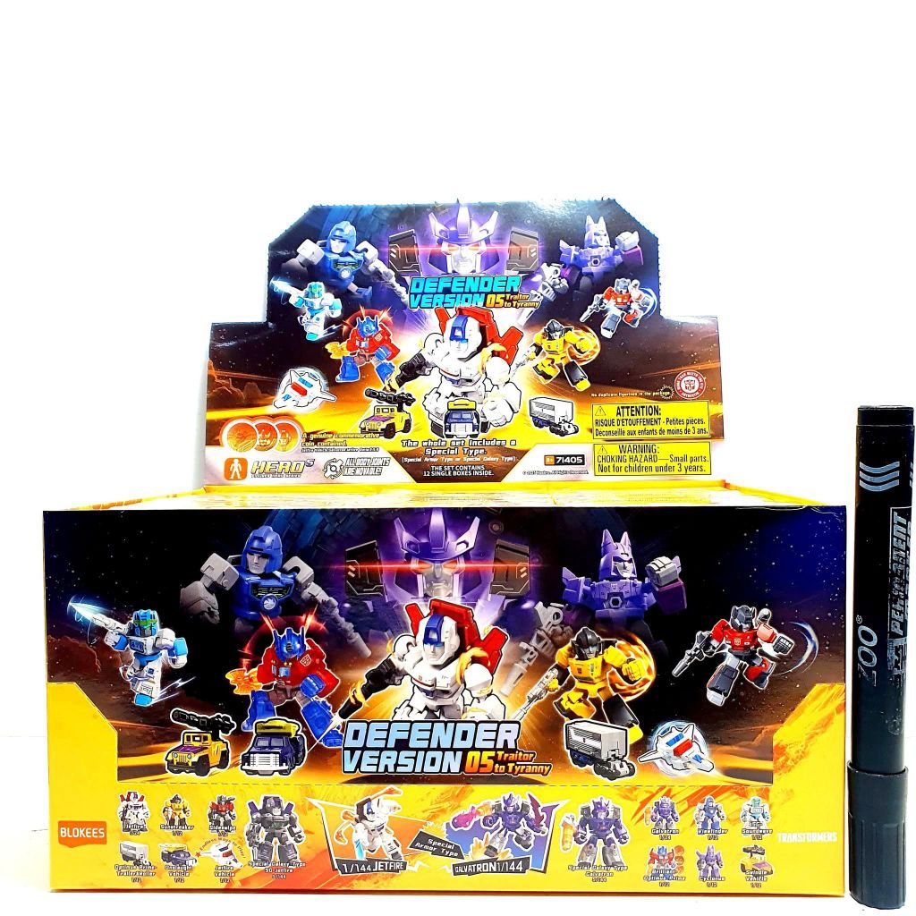 mainan model kit transformers blokees defender version 05 
tinggi sekitar 3 inch 
artikulasi detail 