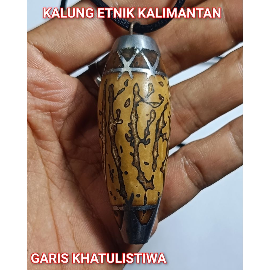 KALUNG ETNIK KALIMANTAN 087