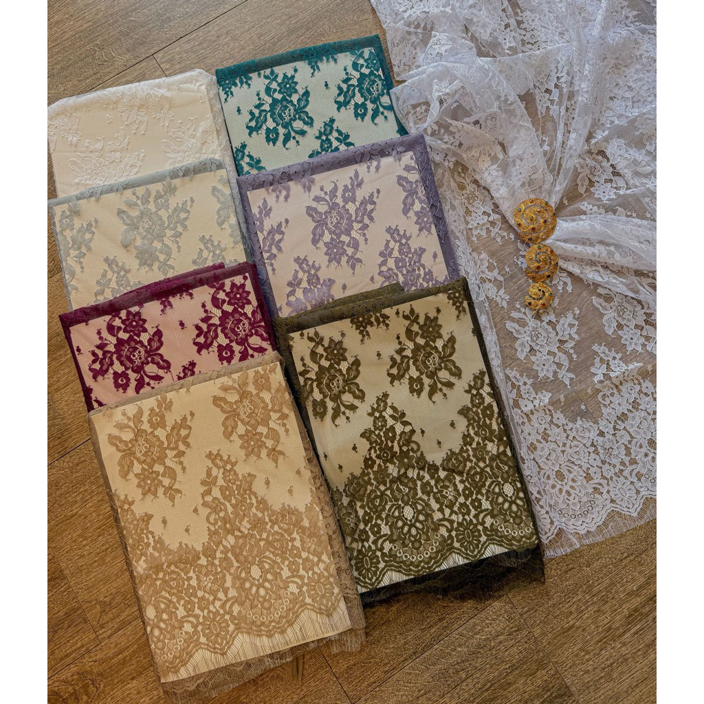 Kain material lace motif Malini ukuran jumbo original by Djuwita Kebaya