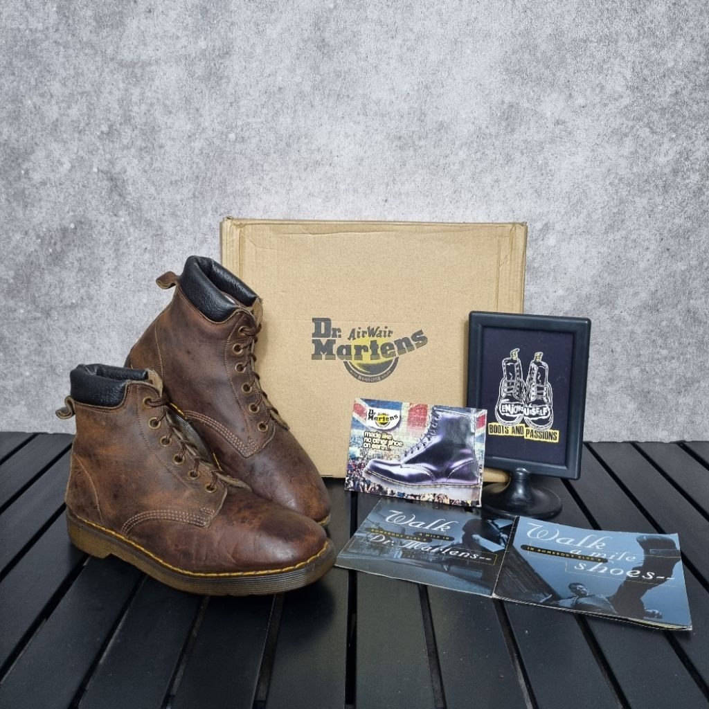 Dr Martens X Hawkins Vtg Saxon Crazy Horse 6uk Made in England MIE Docmart Solovair Dr.Martens Docma