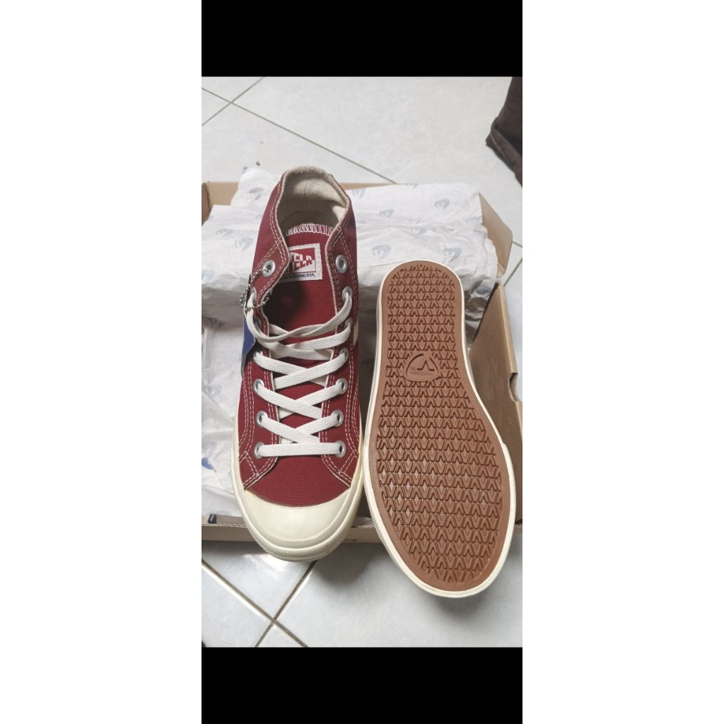 VENTELA HIGH MERAH MAROON ORIGINAL 100%