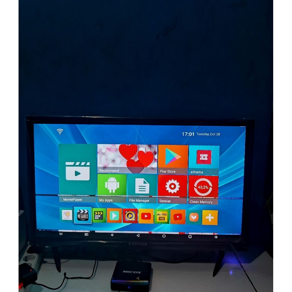 Android TV  MICOX-M20  Amlogic S905X Ram : 2Gb dan Rom : 16 Gb Unlock