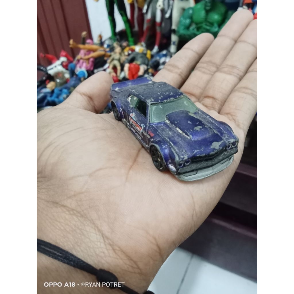 MOBIL HOT WHEELS (PRELOVE/BEKAS)