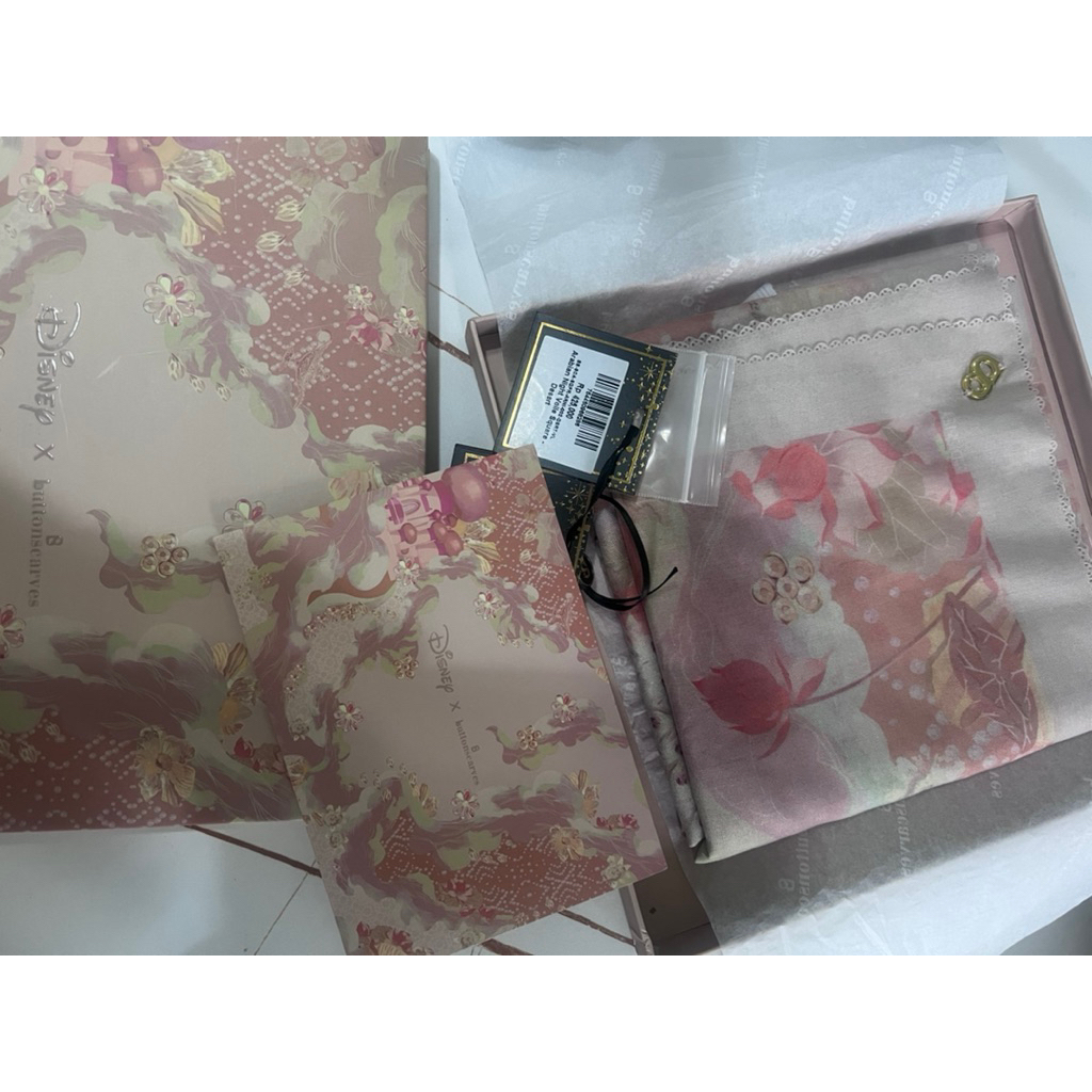 Preloved Hijab Buttonscarves X Disney Arabian Night