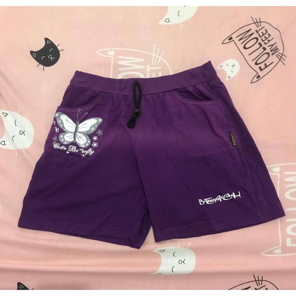 Celana Pendek Asli Pangandaran