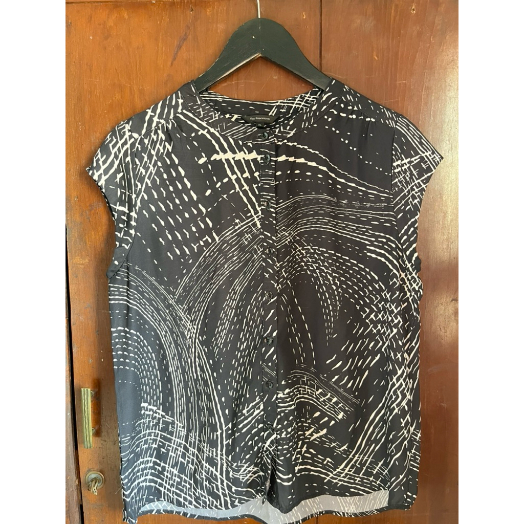 THE EXECUTIVE BLOUSE (PRELOVED)