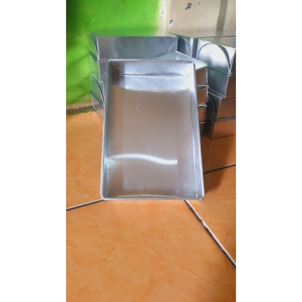 loyang bolu gulung