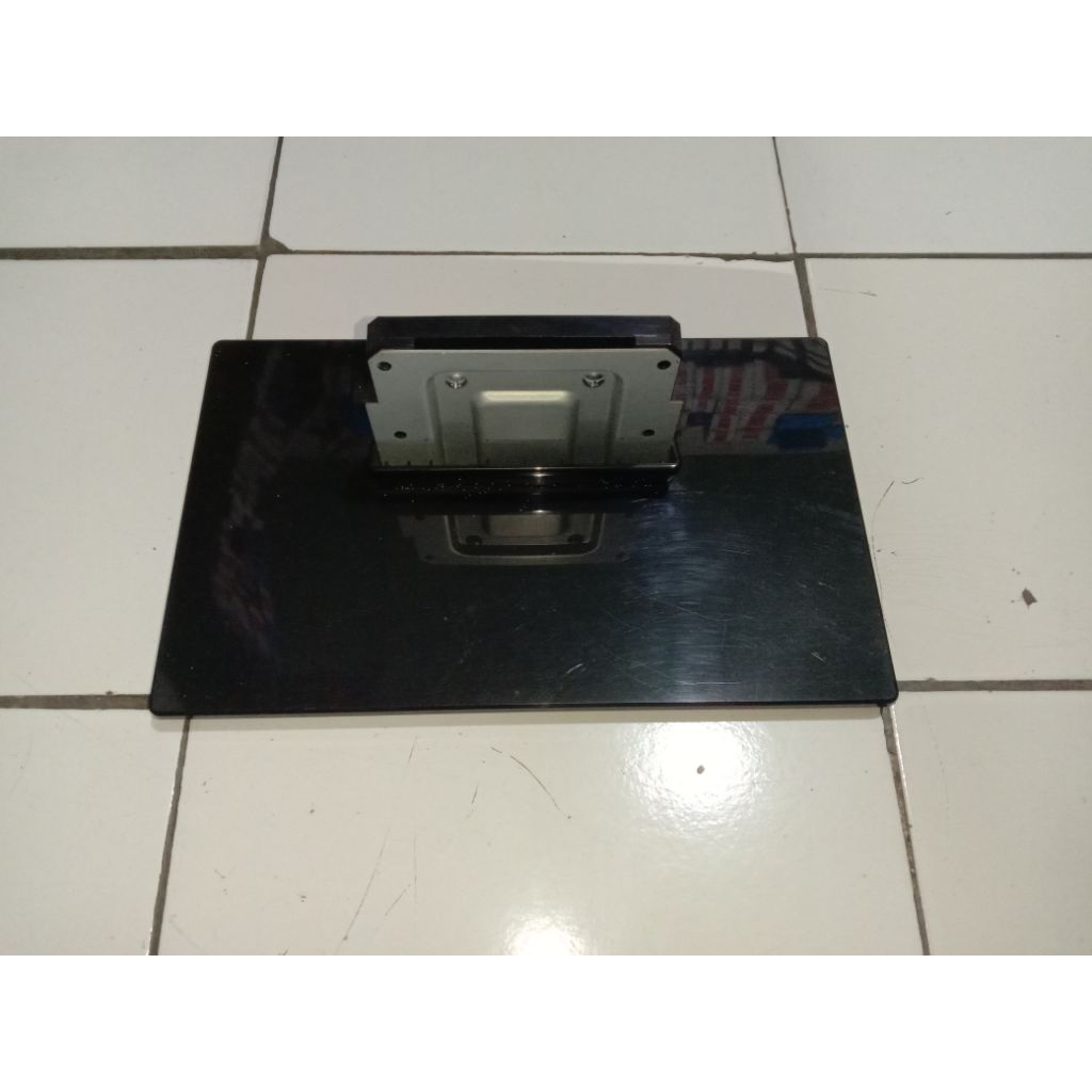 kaki tv Sharp LC-39LE440M plus baut