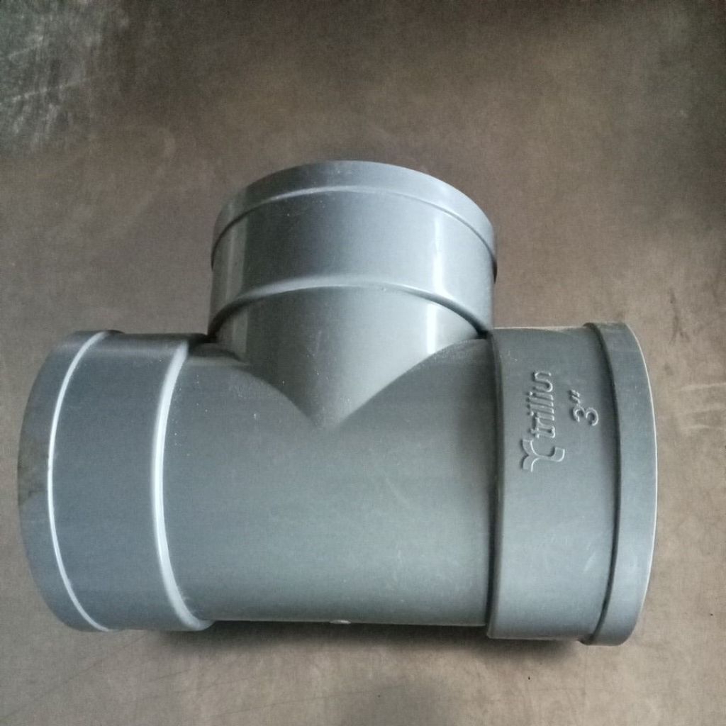 TEE  PVC 4 "