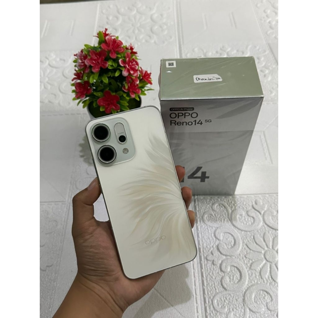 oppo reno 14 5g 12/256 SECOND FULLSET