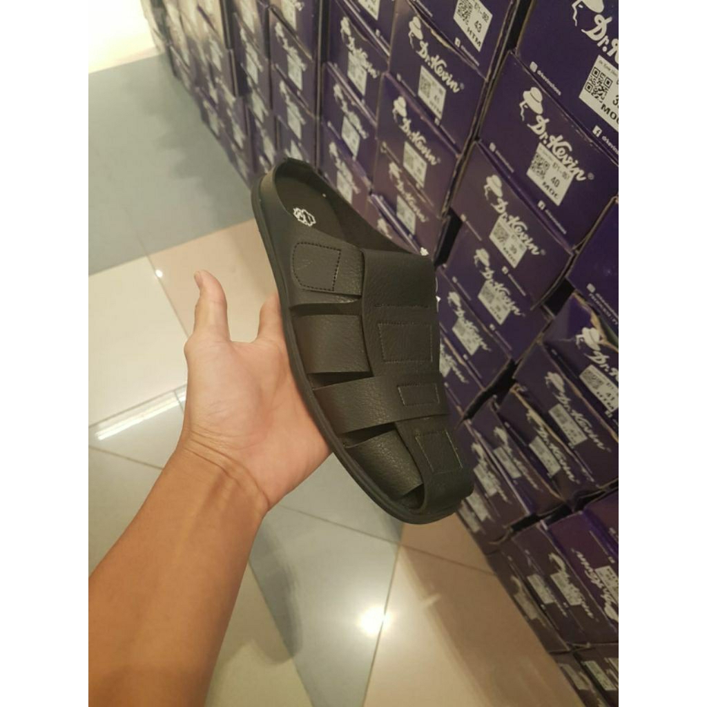 871-049 SEPATU SELOP PRIA DR KEVIN SHOES TERBARU