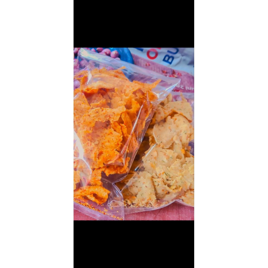 keripik bawang / original / pedas / daun jeruk / seledri
