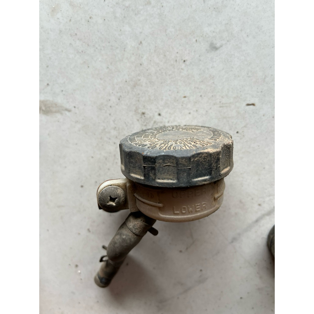 wadah minyak rem belakang Suzuki satria fu 150 copotan (ORIGINAL)