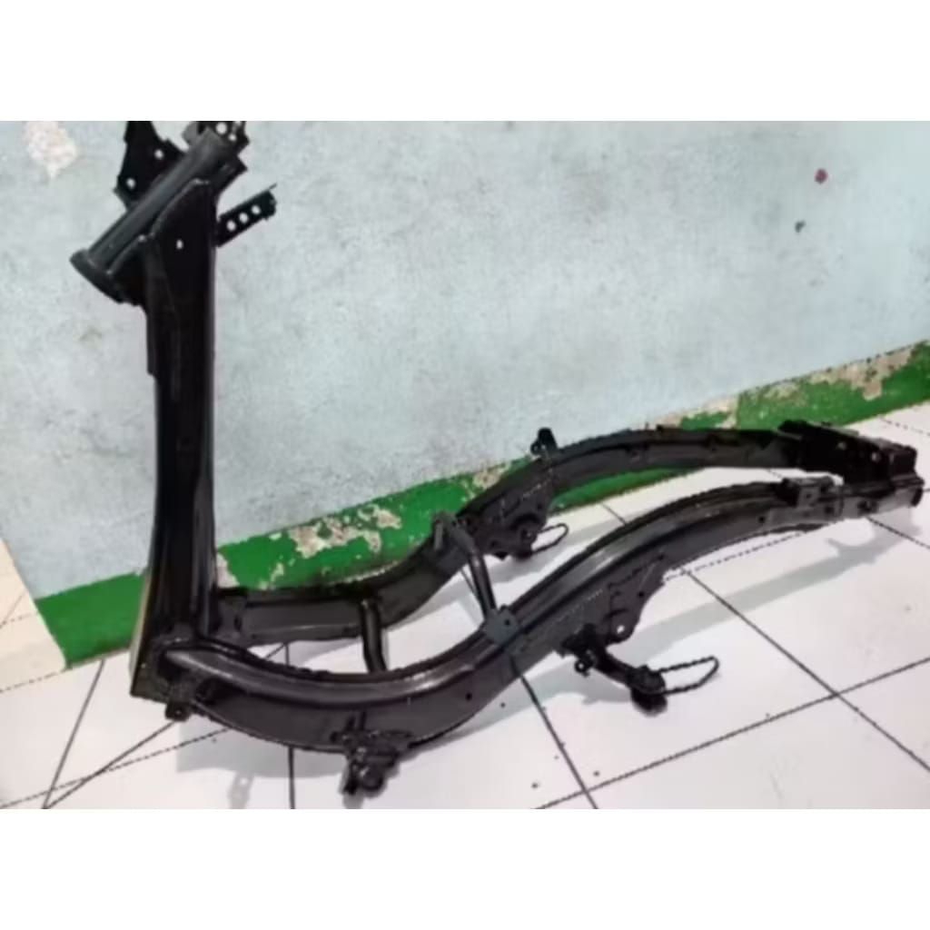 Rangka/sasis Honda beat deluxe beat Led original scond copotan siap pasang aja