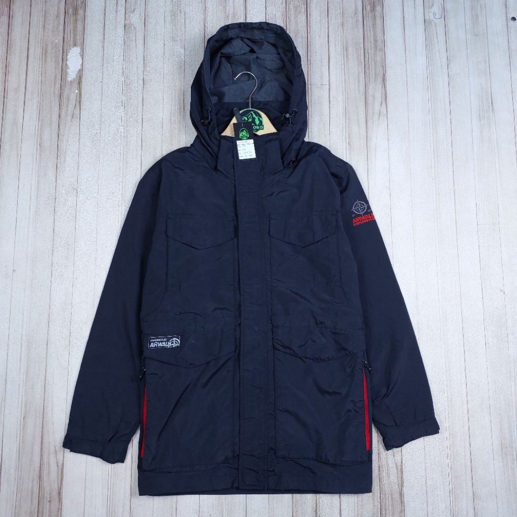 AIRWALK size M - jacket gunung outdoor second original