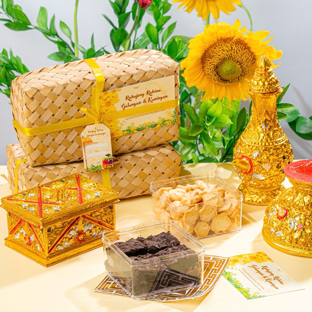 Kimios - GALUNGAN HAMPERS / GALUNGAN KUNINGAN HAMPERS / HAMPERS BALI / FUDGY BROWNIES HAMPERS /