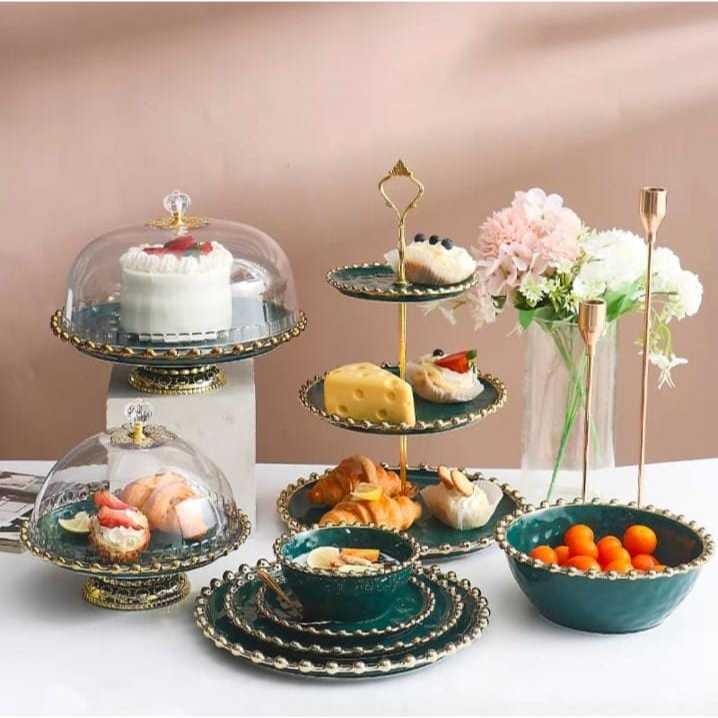 Gems_AmPm Premium Gold Cake Tier / CANADA CAKE TIER / Rak Susun Kue Roti 3 tingkat / Piring Kue Piri
