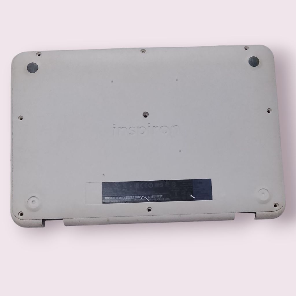 Casing Laptop DELL Latitude 3300
