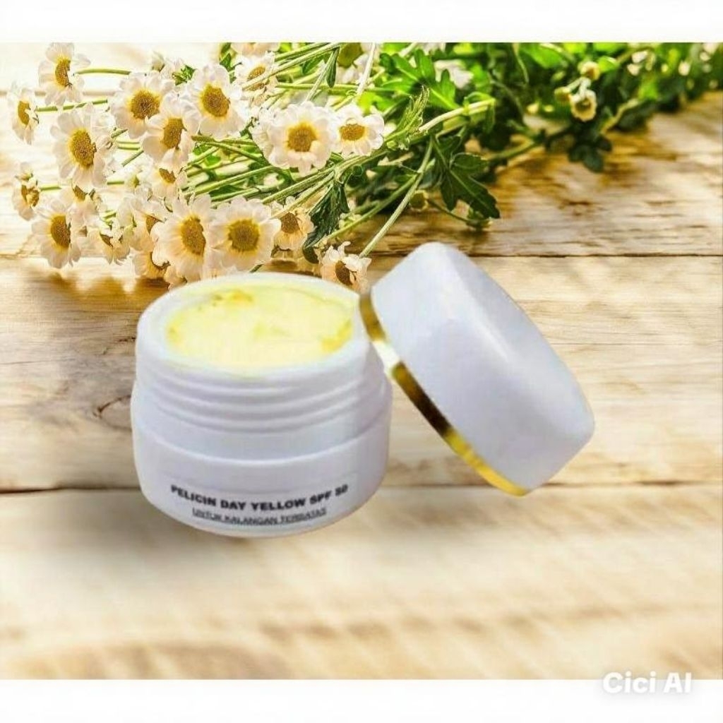 KRIM PELICIN WAJAH GLOWING SIANG