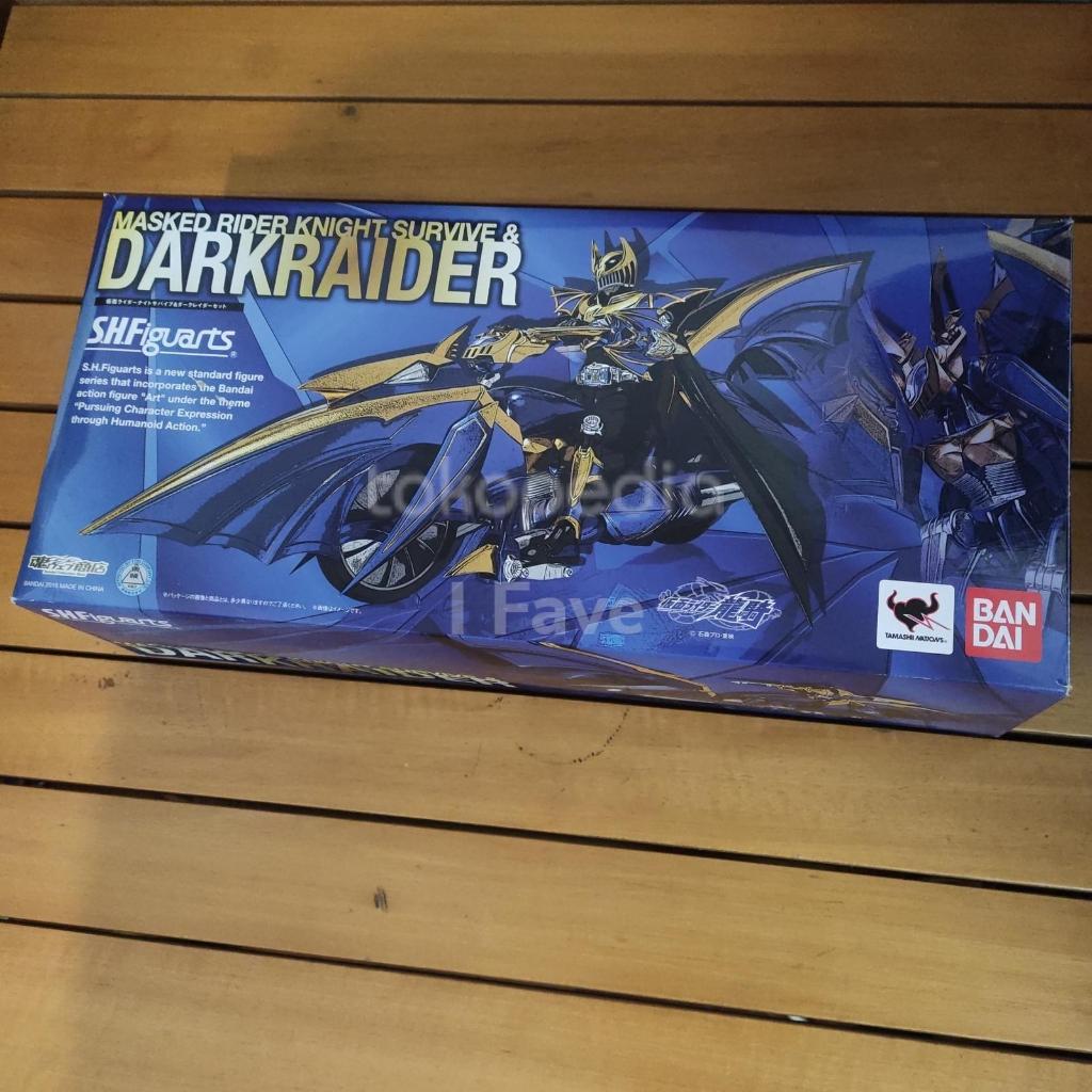 Bandai SHFiguarts SHF Kamen / Masked Rider Knight Survive & Darkraider - Ryuki