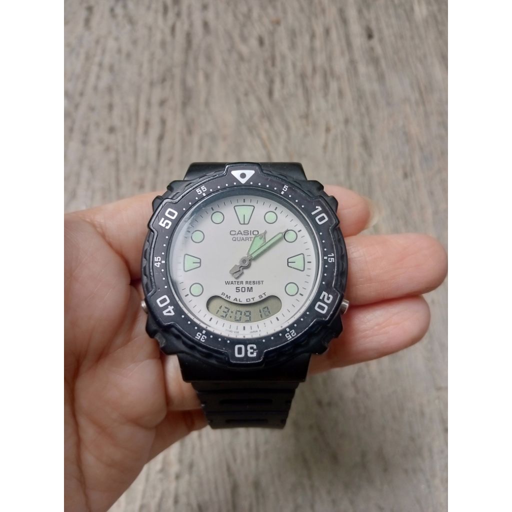 Vintage AW-305 Analog Digital Watch
