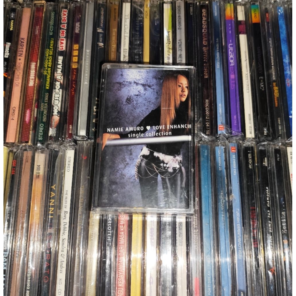 Kaset Namie Amuro - Love Enhanced - Single Collection