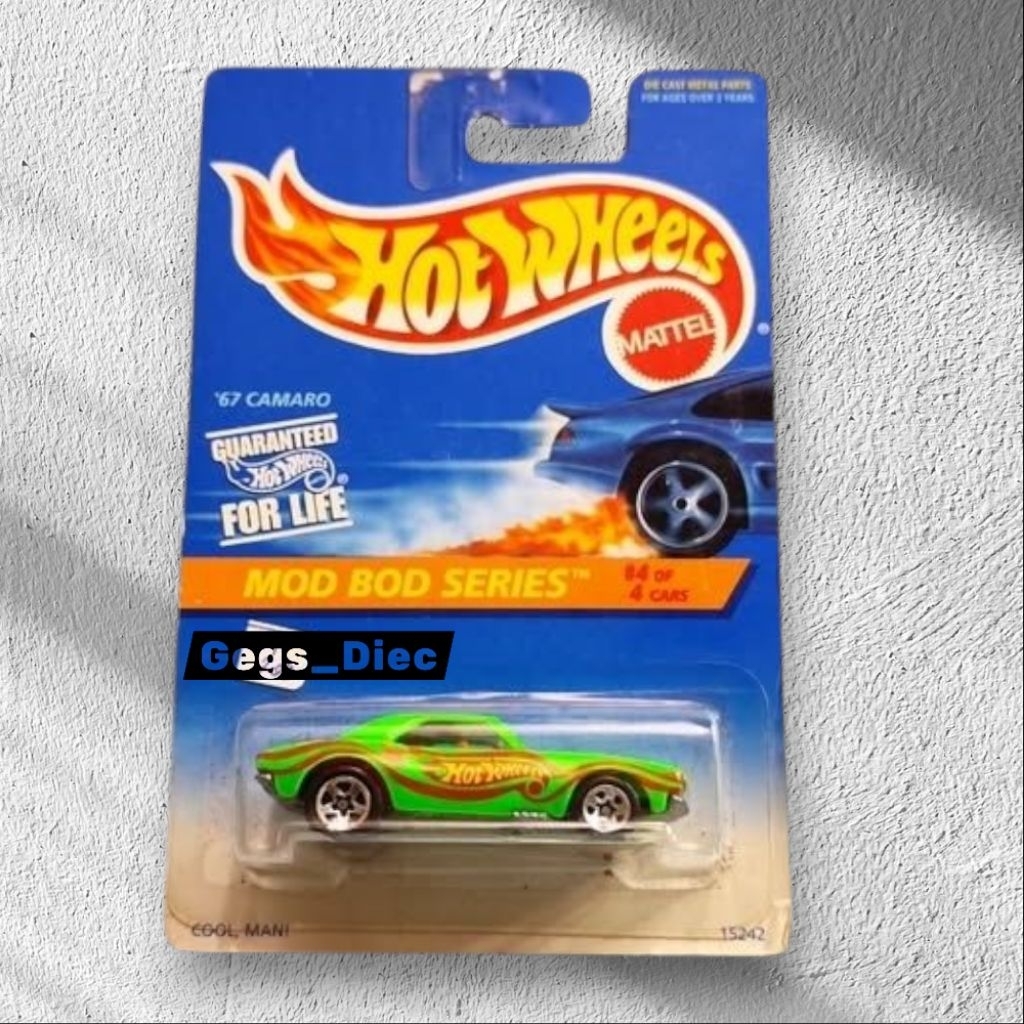 Hot Wheels '67 Camaro Mod Bod Series Open Hood