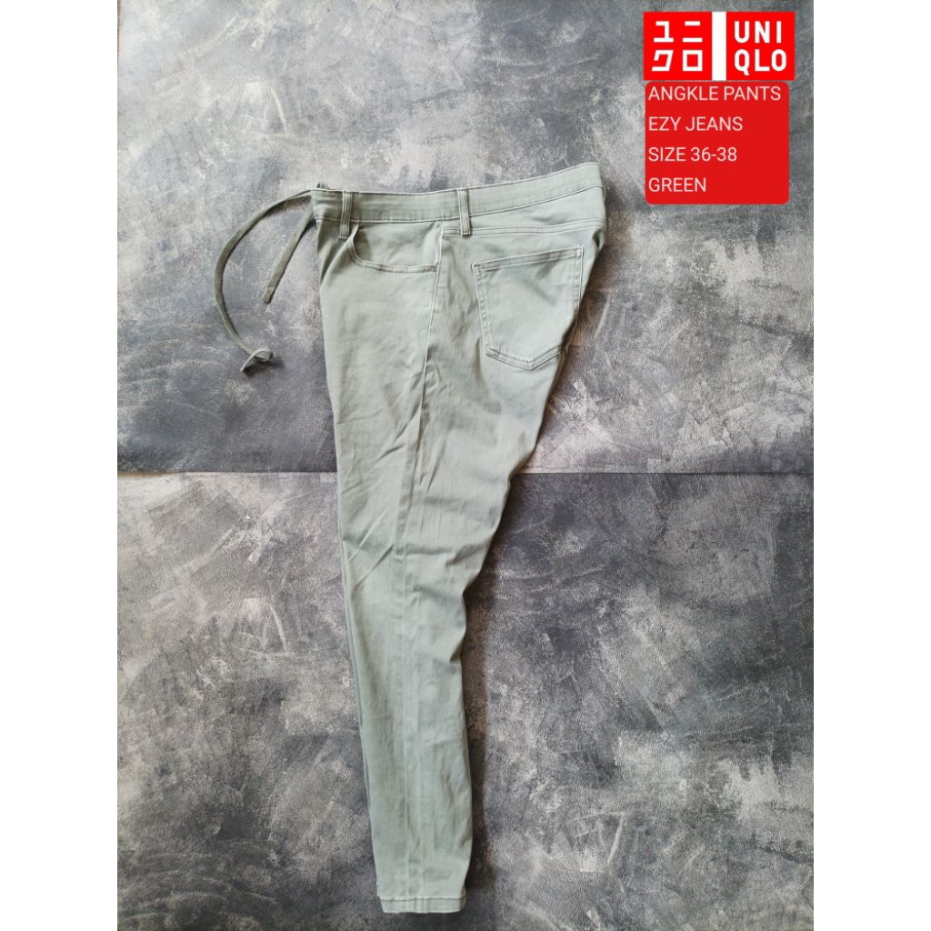 UNIQLO ANGKLE PANTS/ ANGKLE PANTS UNIQLO ( SIZE 36-38 MUAT )