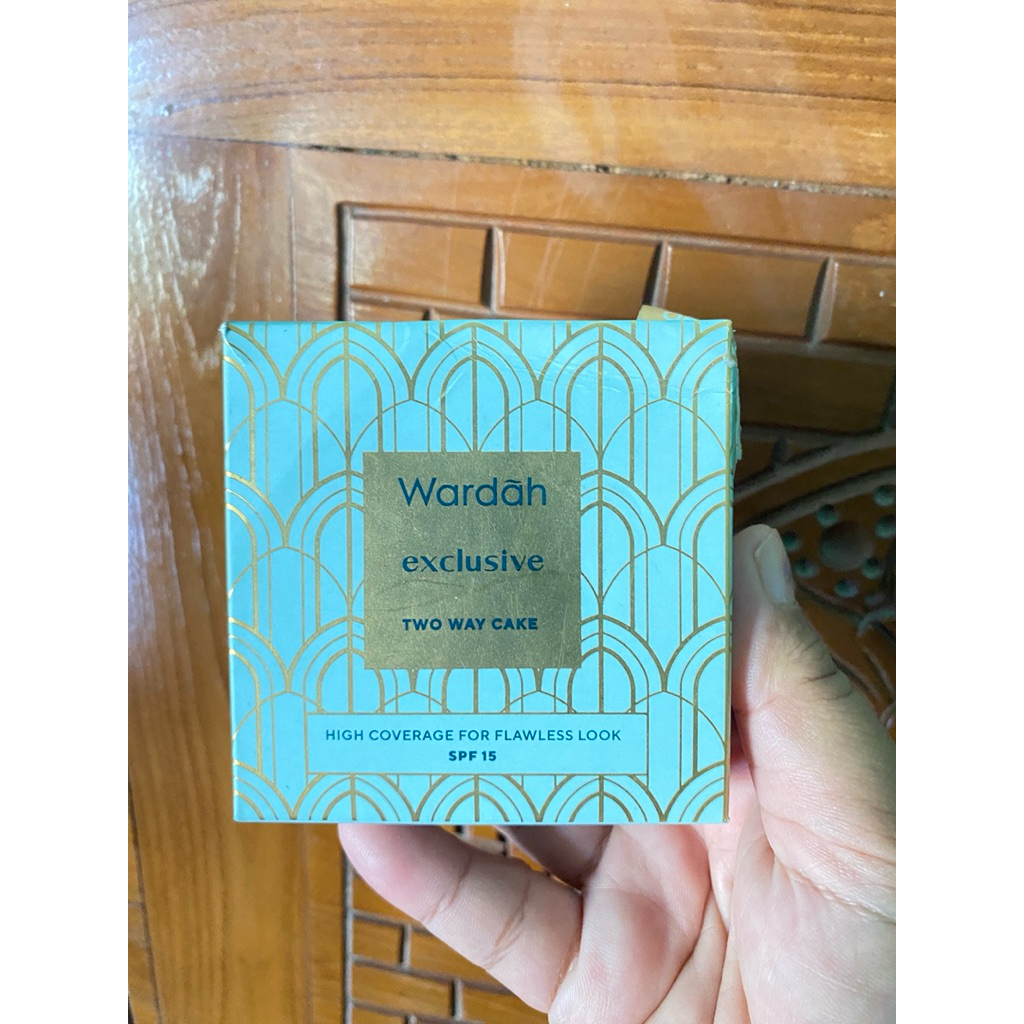 bedak padat wardah two way cake
