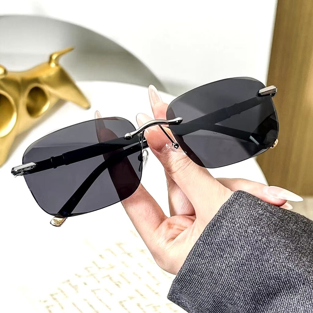 Kaca mata antiradiasi uv400