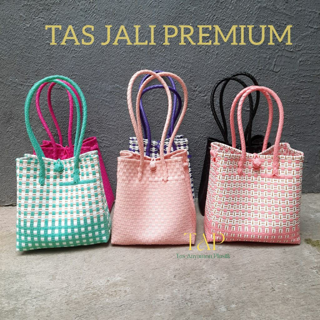Tas Wanita Anyaman Plastik Tali Panjang Tas Jali Anyaman Premium Bahan Tebal Muat 5 Kg