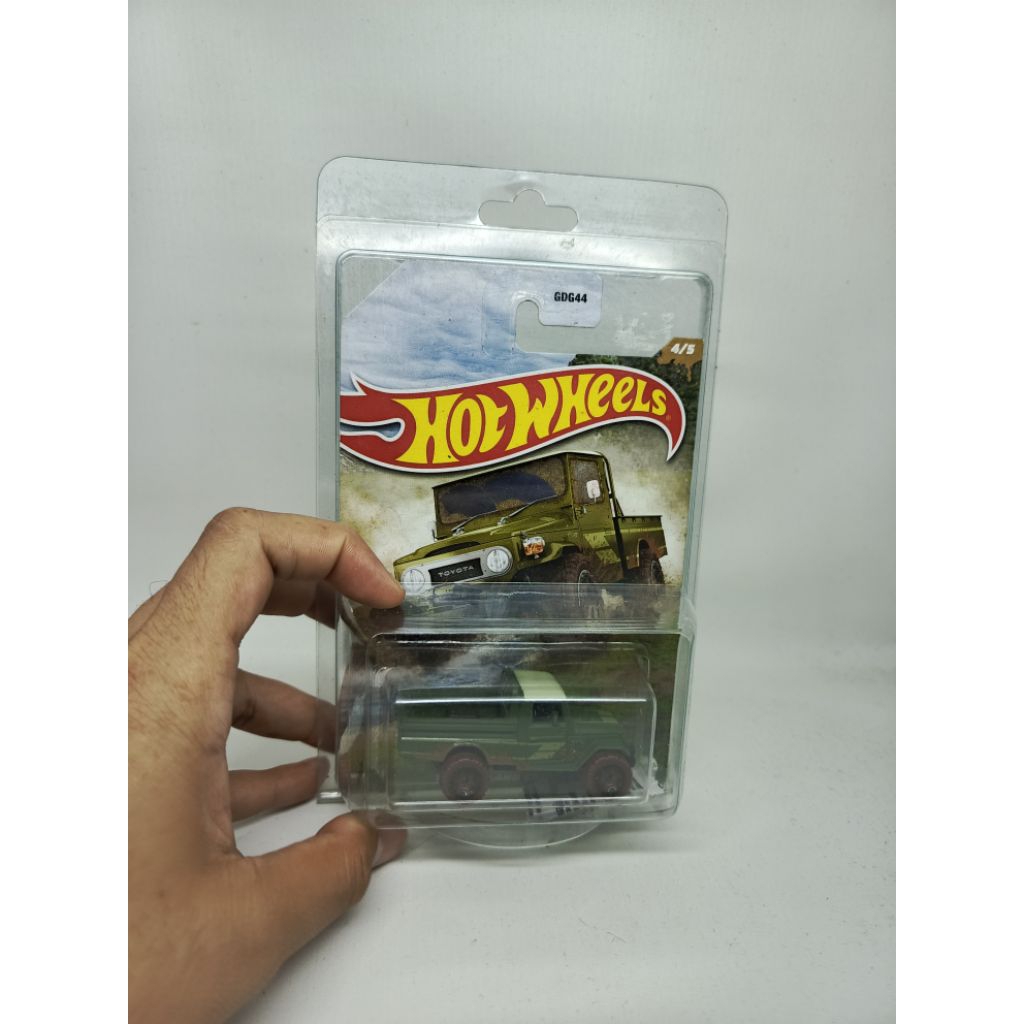 hotwheels toyota landcruiser pickup hardtop