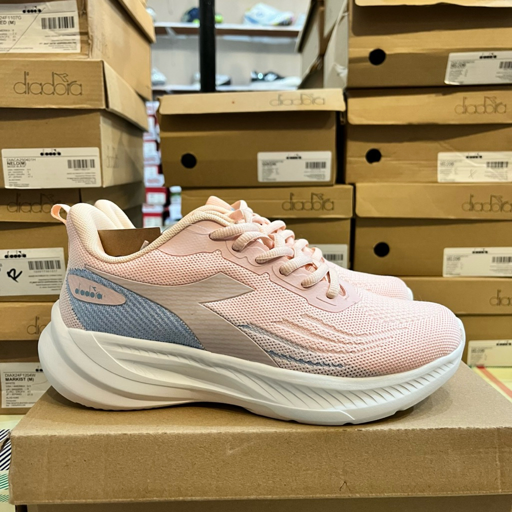 SEPATU DIADORA NIVA PINK ORIGINAL BNIB