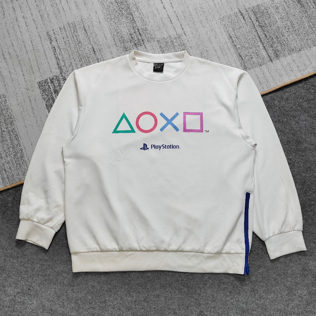 GU Uniqlo x Playstation Sweatshirt Sweater Crewneck